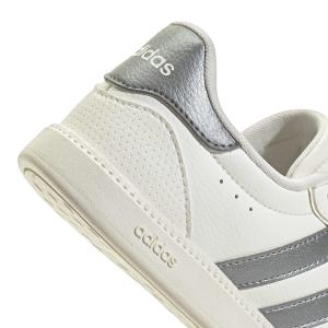 product/a/d/adidas_jh6880_9_footwear_photography_detail_view_2_white-nw091625.jpg