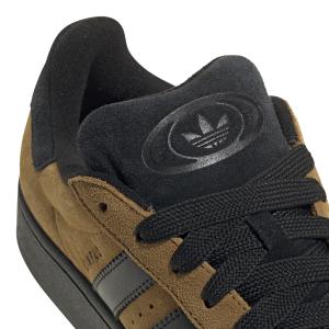 product/a/d/adidas_jh8998_8_footwear_photography_detail_view_1_white.jpg