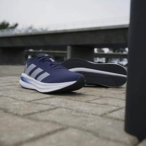 product/a/d/adidas_ji4601_17_footwear_photography_heromrktng_view_4-nw091625.jpg
