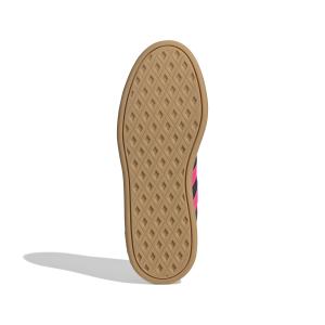 product/a/d/adidas_jq3053_4_footwear_photography_bottom_view_white.jpg