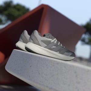 product/a/d/adidas_jq4759_19_footwear_photography_heromrktng_view_6-nw091625.jpg