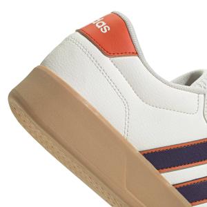product/a/d/adidas_jq6075_9_footwear_photography_detail_view_2_white-nw091625.jpg