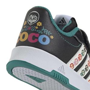 product/a/d/adidas_jr8129_8_footwear_photography_detail_view_1_white-nw091725.jpg