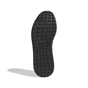 product/a/d/adidas_jr8710_4_footwear_photography_bottom_view_white-nw091725.jpg