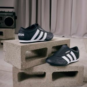 product/a/d/adidas_js3871_15_footwear_photography_heromrktng_view_3-nw091725.jpg