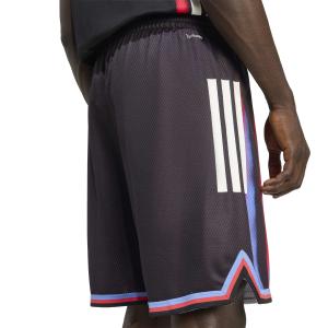 product/a/d/adidas_kd4696_5_apparel_on_model_detail_view_1_white.jpg