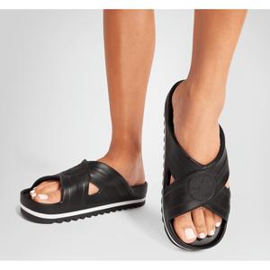 product/c/o/converse_a06476c_noir_10.jpg