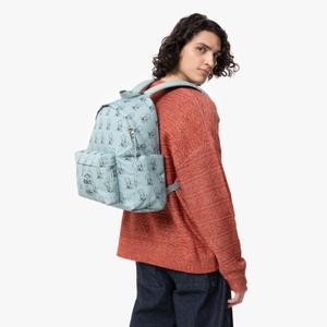 ek0a5bg46o8-sac-a-dos-eastpak-day-pak-r-peanuts-mint-tu