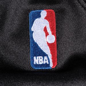 product/m/i/mitchell-ness_ajy4el18033-mheblck05son_3.jpg
