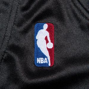product/m/i/mitchell-ness_ba688c-mhe-k-jhm_black_4.jpg