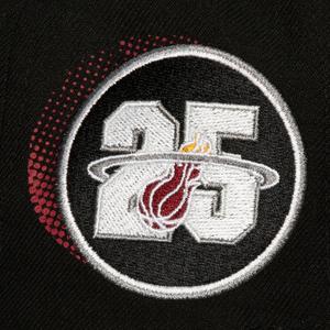 product/m/i/mitchell-ness_hhss5820-mheyypppblck_black_3.jpg