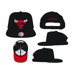 hhss7689-cbuyypppblck-casquette-snapback-chicago-bulls-black-tu