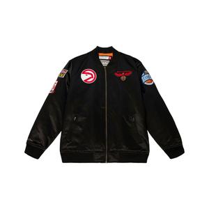 ojzp5129-ahayypppblck-bomber-en-satin-mitchell-ness-flight-atlanta-hawks-black