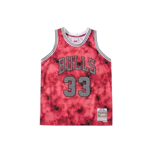 smjykm19053-cbured197spi-maillot-chicago-bulls-nba-galaxy-swingman-scottie-pippen-1997-98-red