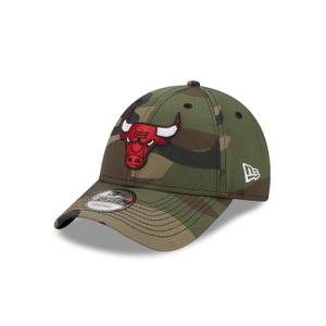 60240498-casquette-9forty-chicago-bulls-vert-militaire-rouge-tu