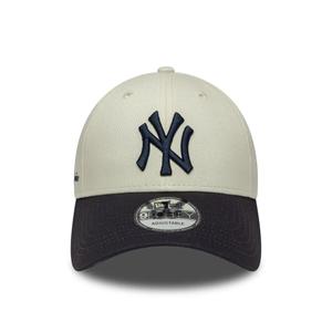 60667557-casquette-de-baseball-9forty-new-york-yankees-ivonvy-tu