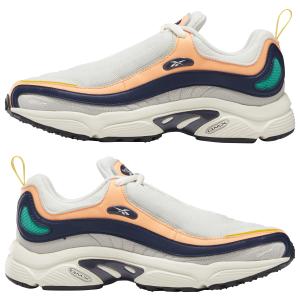 product/r/e/reebok-classics_dv8645_10_footwear_photography_mirrored_pair_view_white_000.jpg