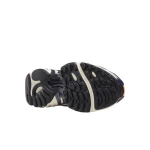 product/r/e/reebok-classics_dv8645_3_footwear_photography_bottom_view_white_000.jpg