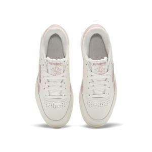 product/r/e/reebok-classics_gy4802_2_footwear_photography_top_portrait_view_white_000.jpg