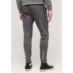 product/s/u/superdry_m7011102a-hsz_0.jpg