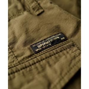 m7110414a-3ls-short-cargo-superdry-parachute-kaki-authentique