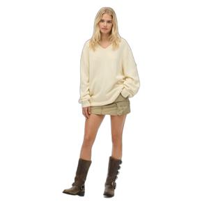 w6110671a-d8k-pull-oversized-col-v-femme-superdry-blanc-naturel